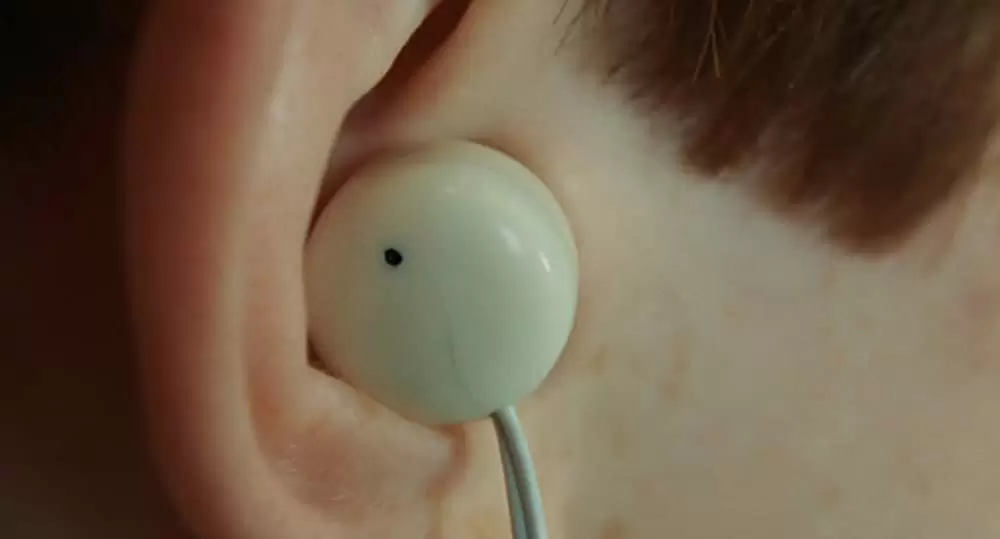 シリアスマンの画像