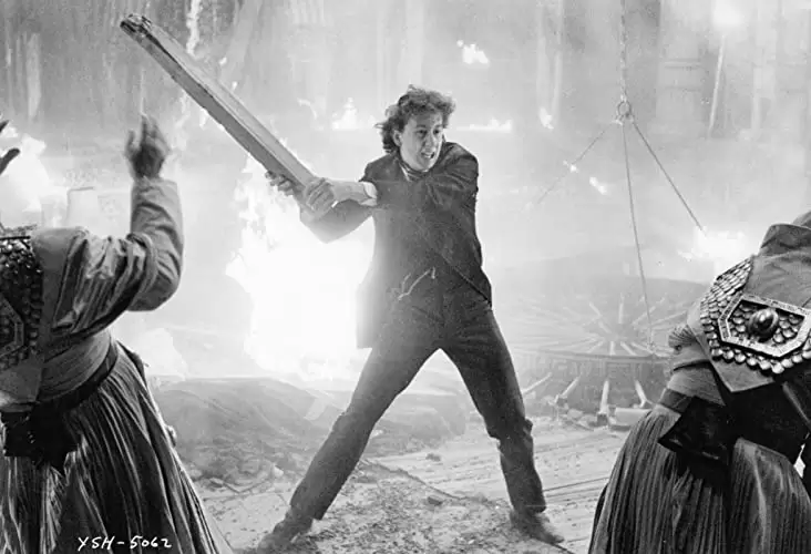 「ヤング・シャーロック／ピラミッドの謎」ニコラス・ロウの画像