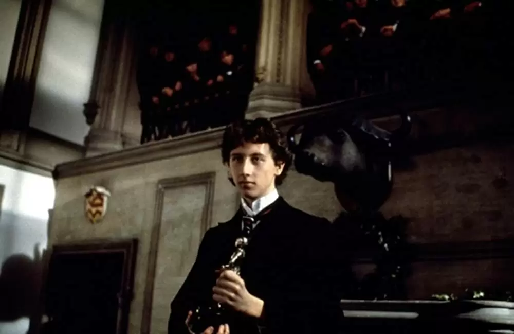 「ヤング・シャーロック／ピラミッドの謎」ニコラス・ロウの画像