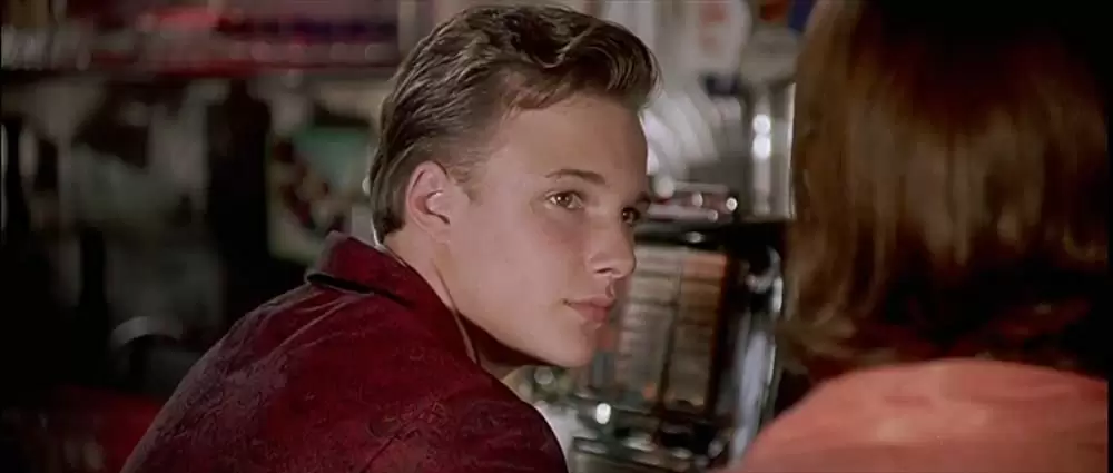 「17 セブンティーン」ブラッド・レンフロ & キャリスタ・フロックハートの画像