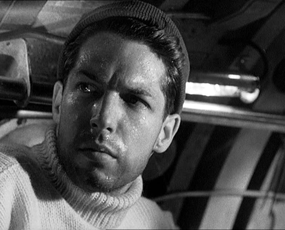 潜水戦隊帰投せずの画像