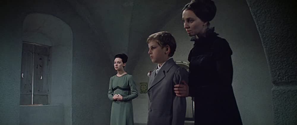 戦争と平和の画像