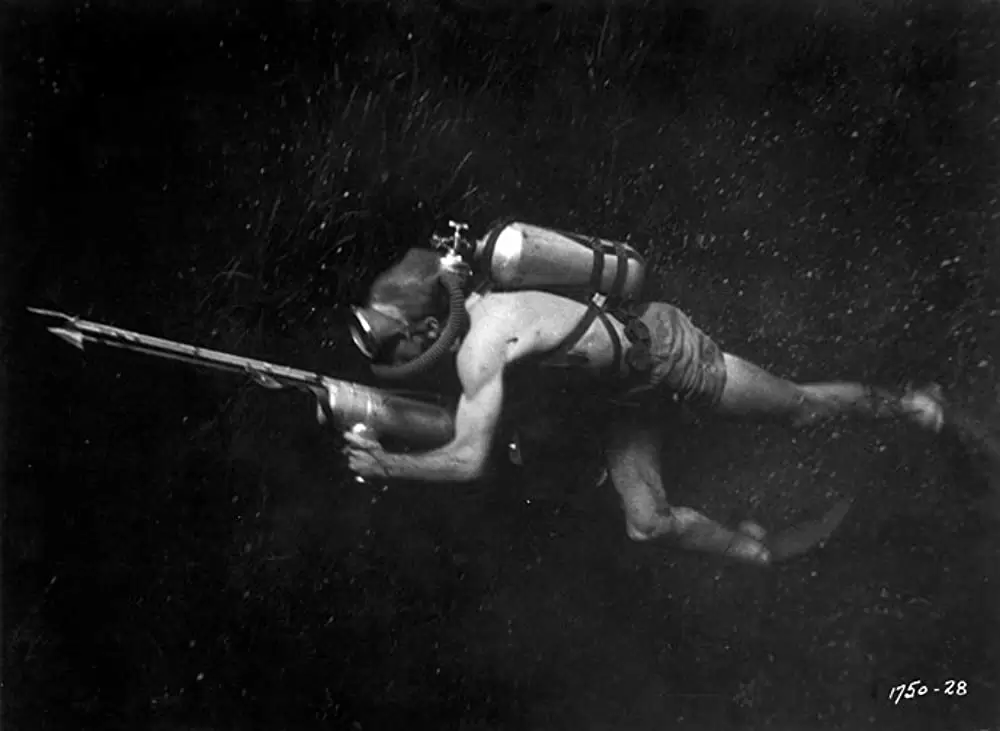 大アマゾンの半魚人の画像