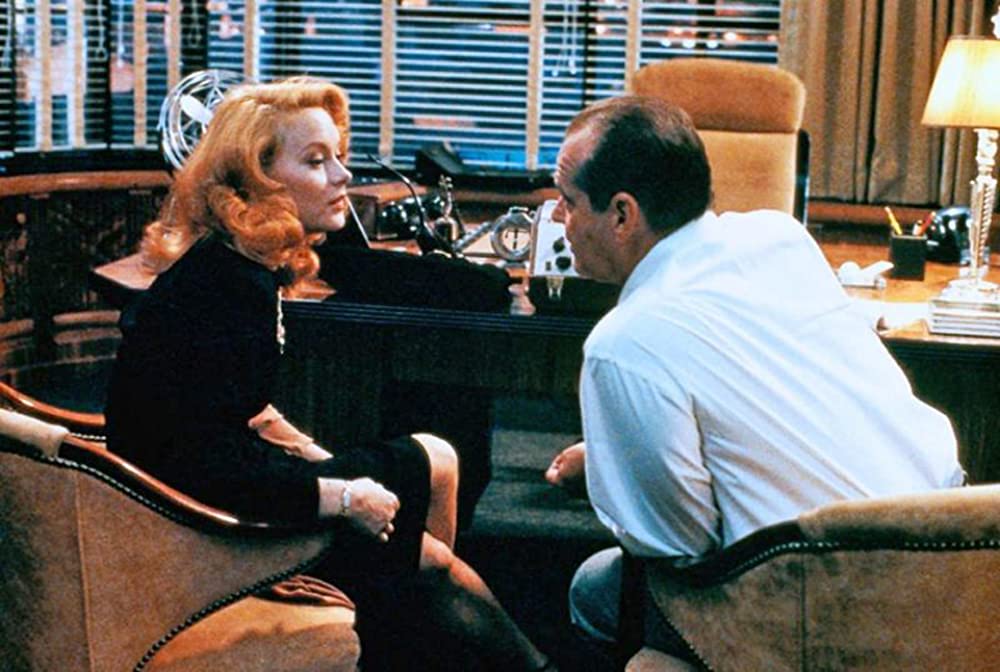 黄昏のチャイナタウンの画像