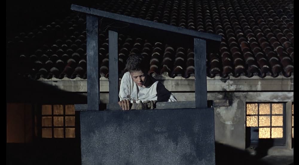 月の子どもの画像