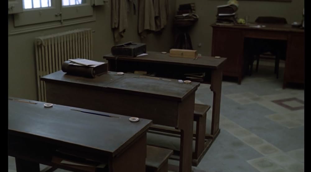 月の子どもの画像