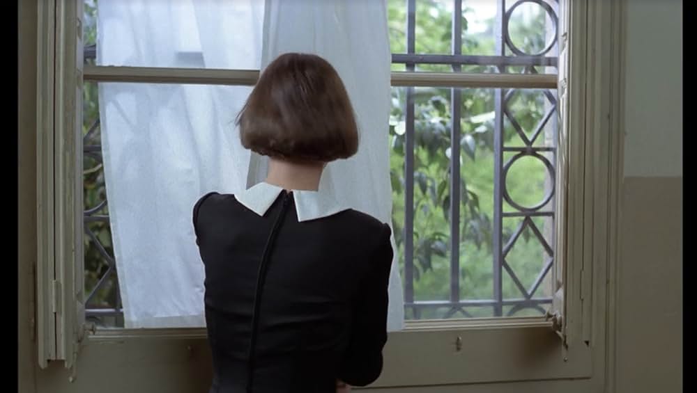 月の子どもの画像