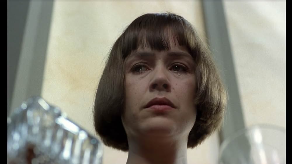 月の子どもの画像