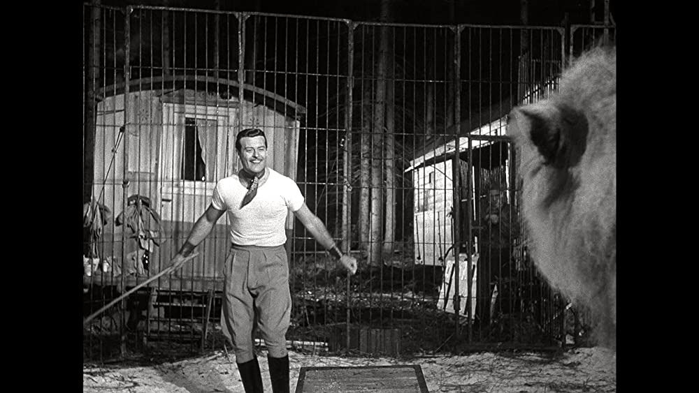 綱渡りの男の画像