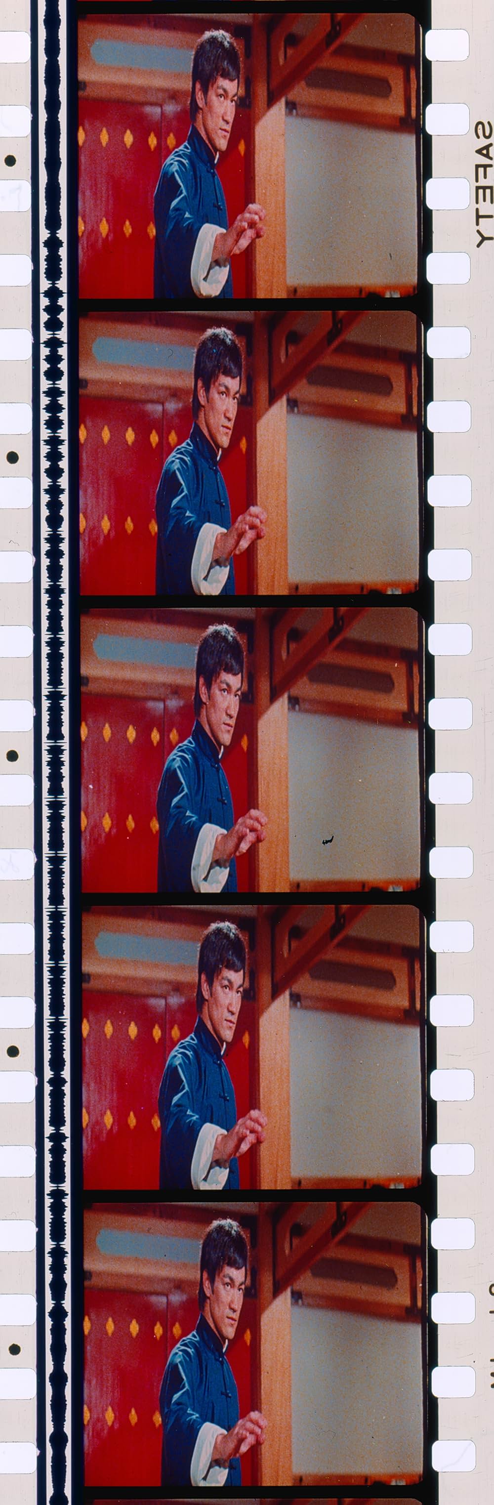 ドラゴン怒りの鉄拳の画像