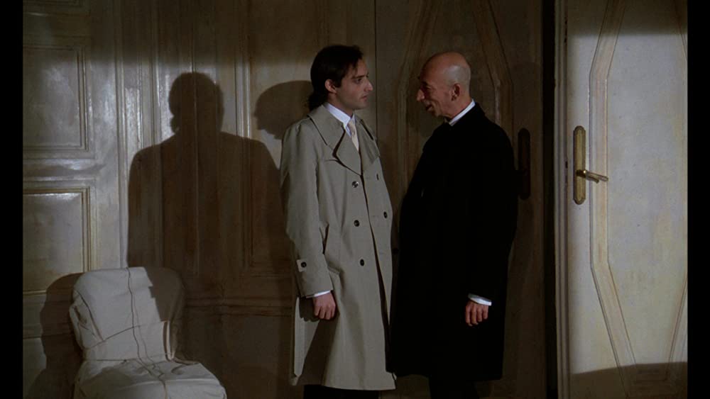 囚われの美女の画像