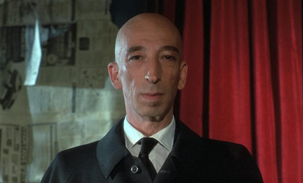 囚われの美女の画像