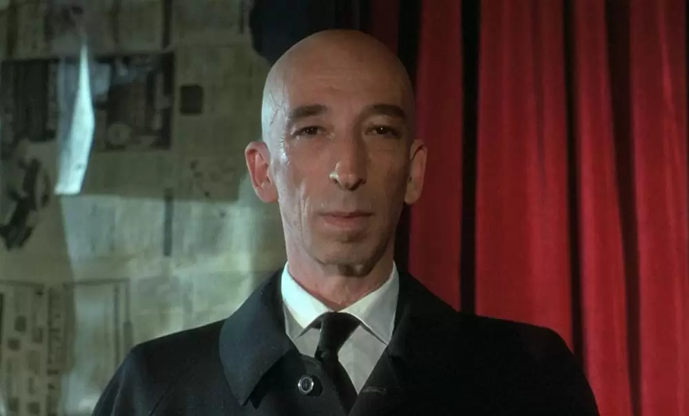 囚われの美女の画像