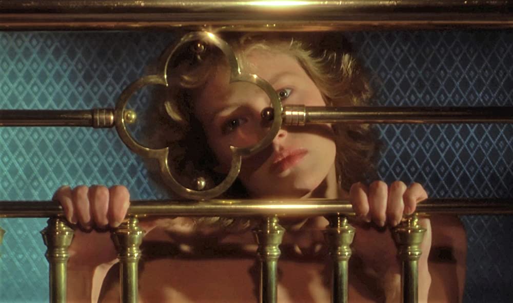 囚われの美女の画像