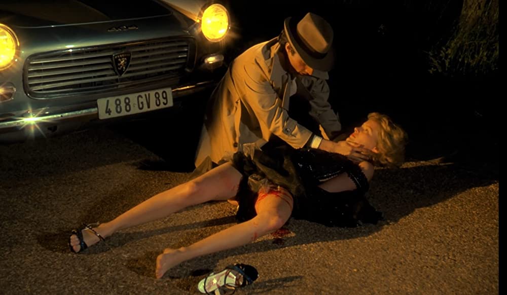 囚われの美女の画像