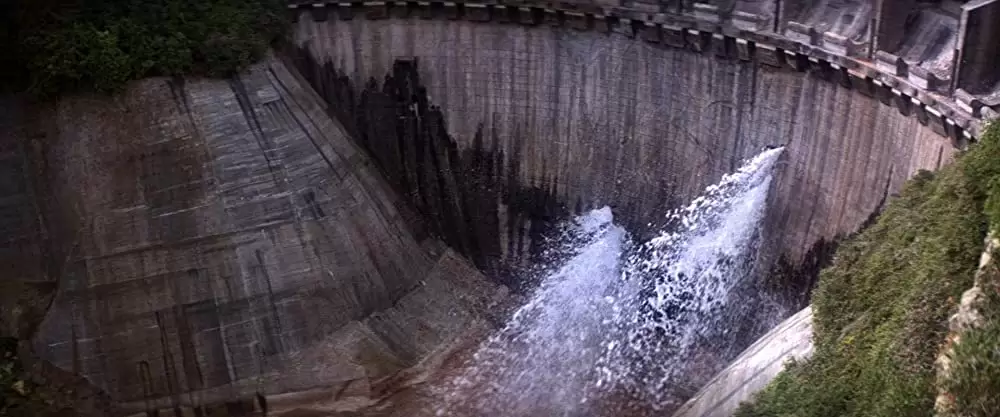 ナバロンの嵐の画像