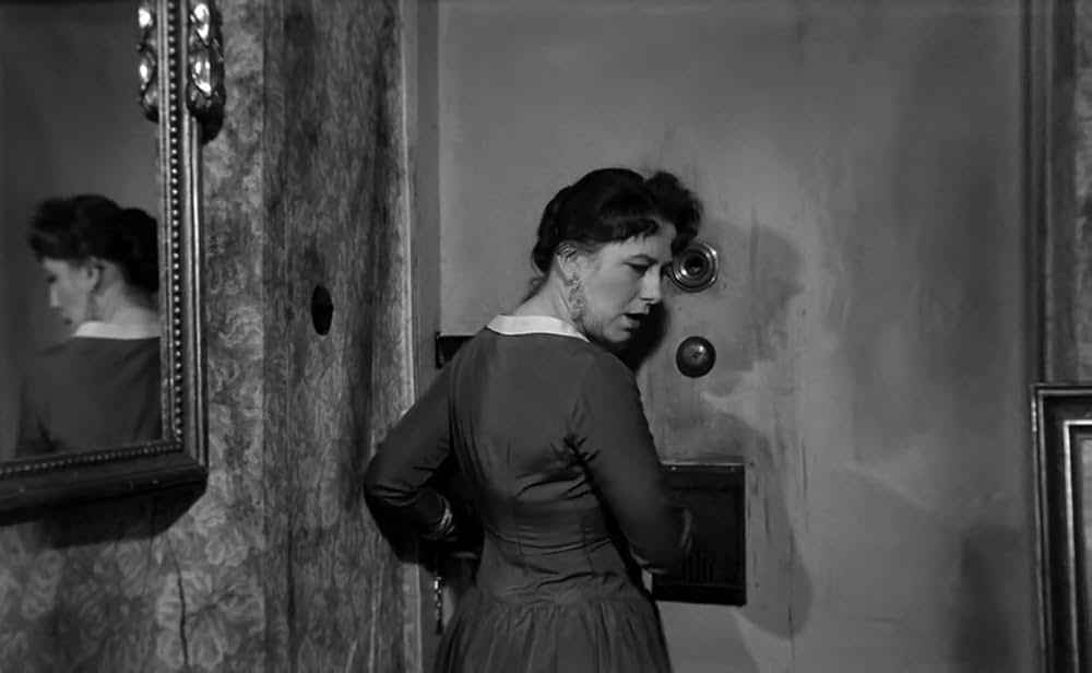 灰とダイヤモンドの画像