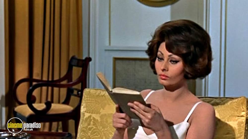 伯爵夫人の画像