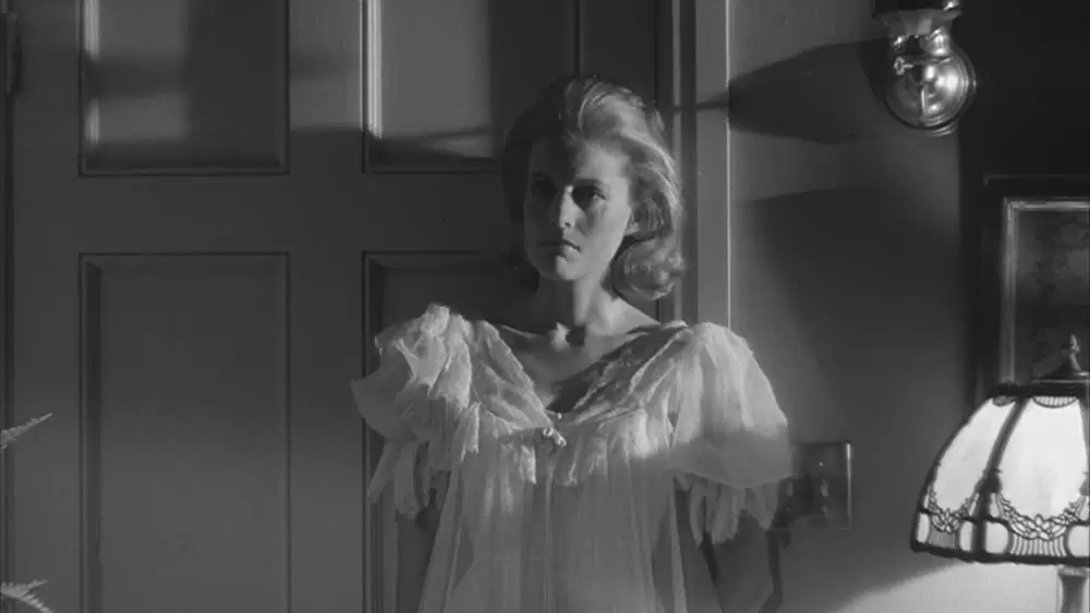 「裸のキッス」コンスタンス・タワーズの画像