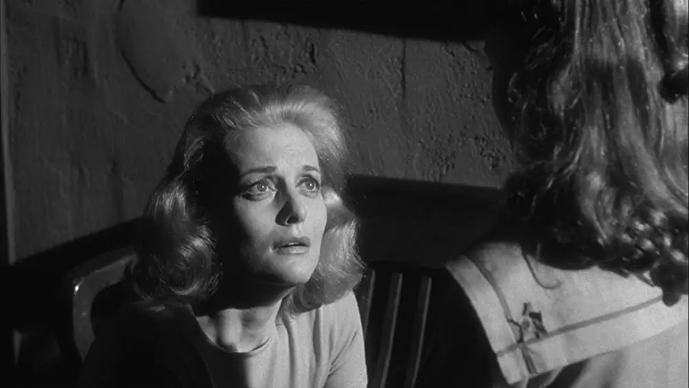 「裸のキッス」コンスタンス・タワーズの画像