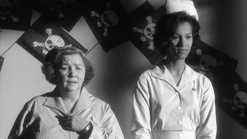 裸のキッスの画像