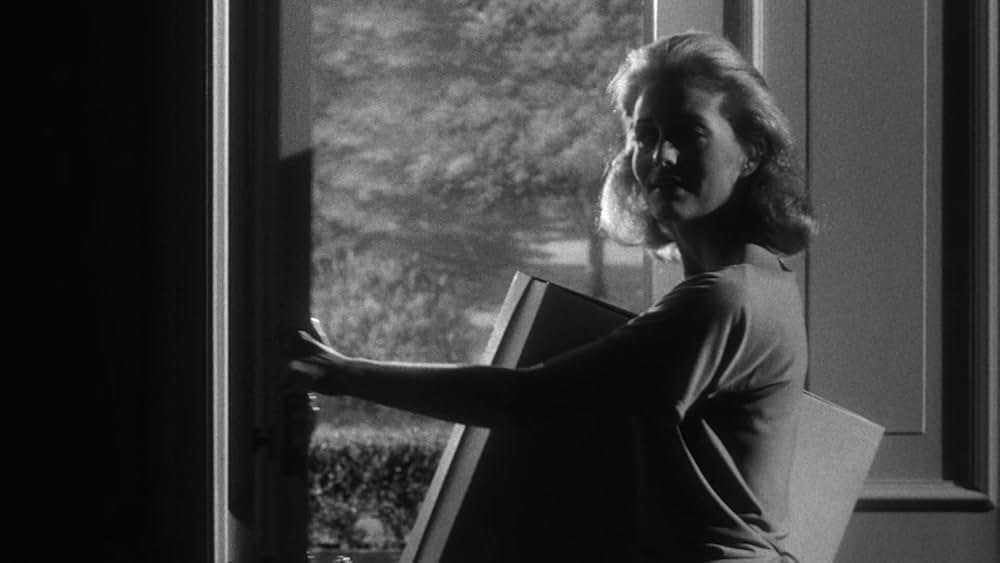 裸のキッスの画像