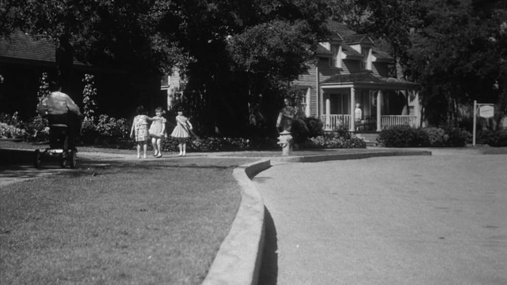 裸のキッスの画像