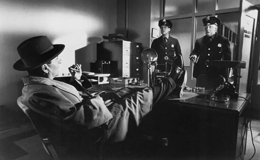 パブリック・アイの画像