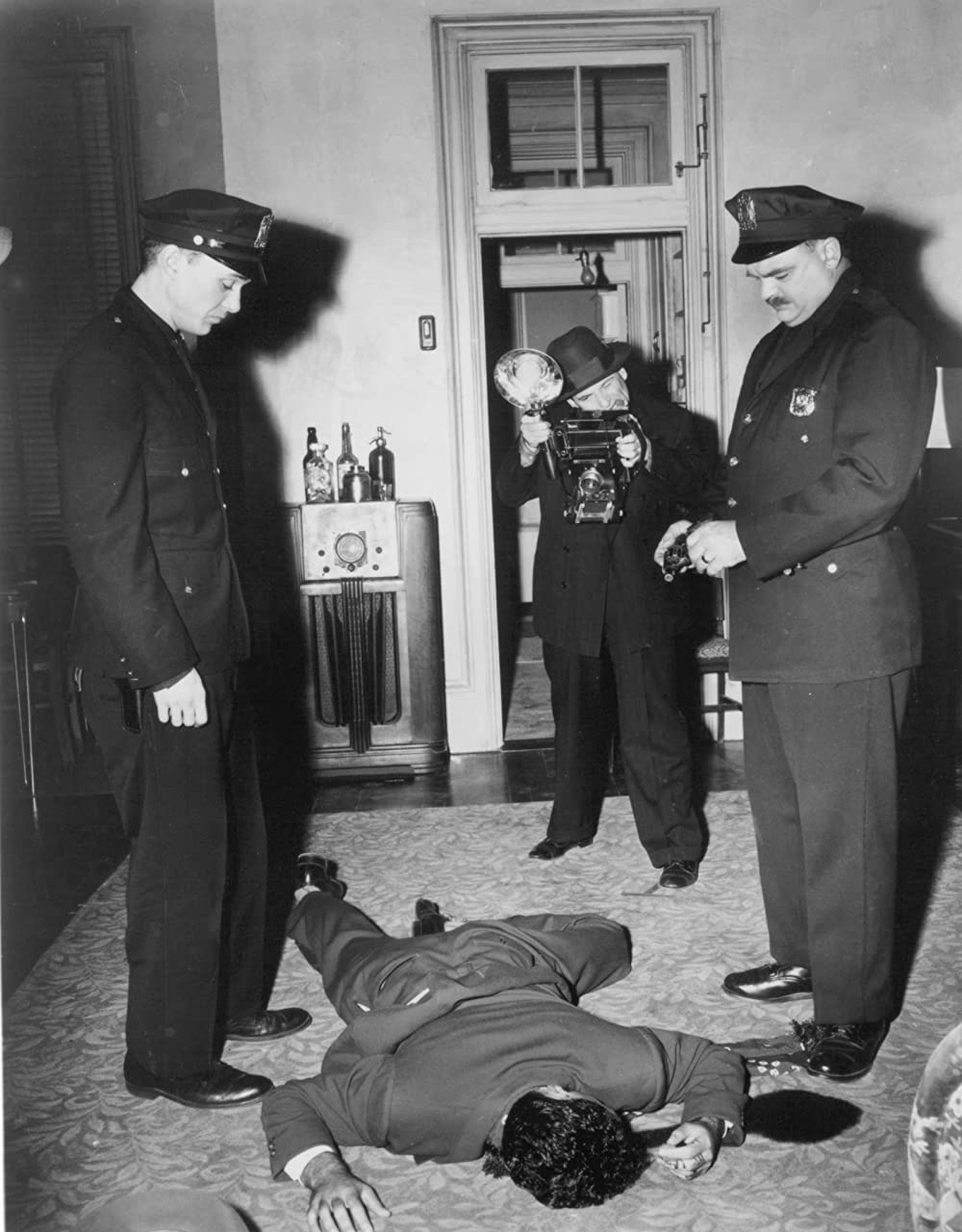 パブリック・アイの画像