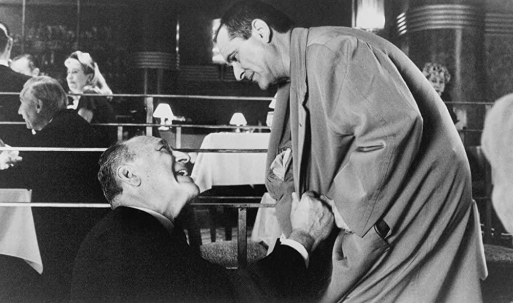 パブリック・アイの画像