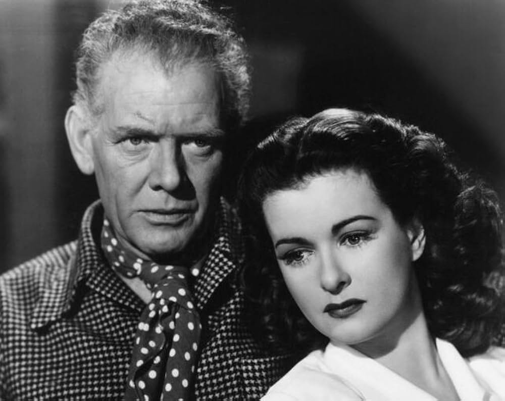 浜辺の女の画像