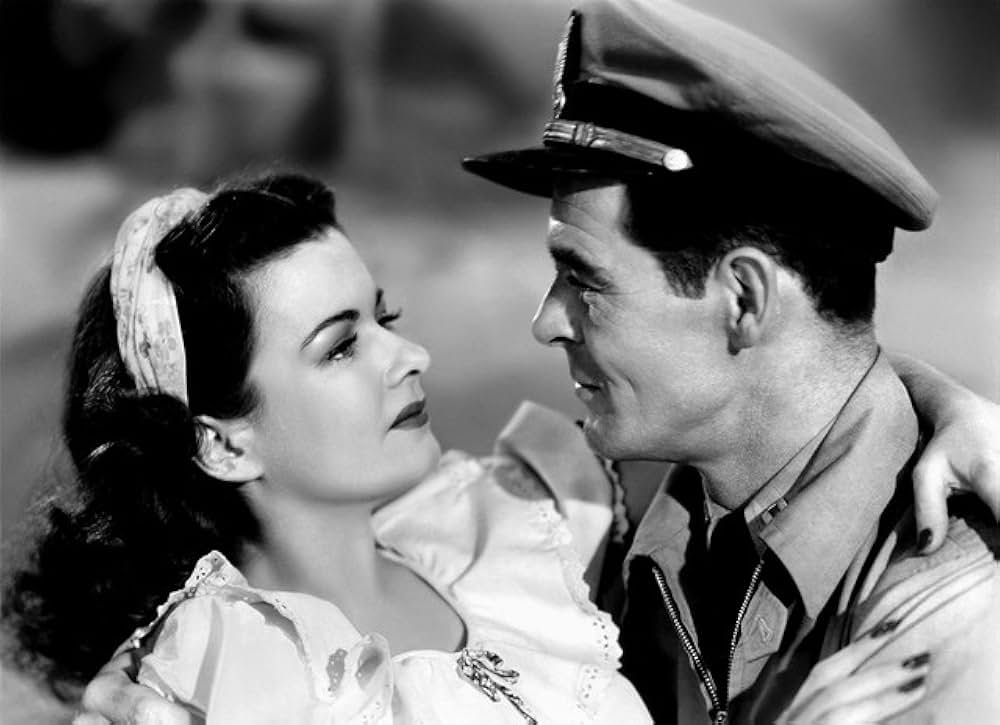 浜辺の女の画像