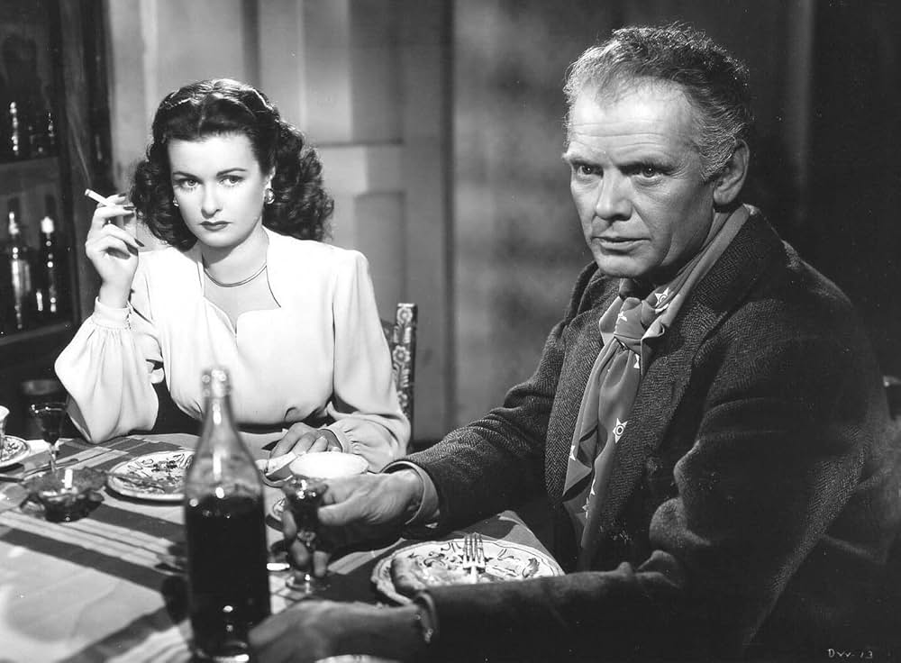 浜辺の女の画像