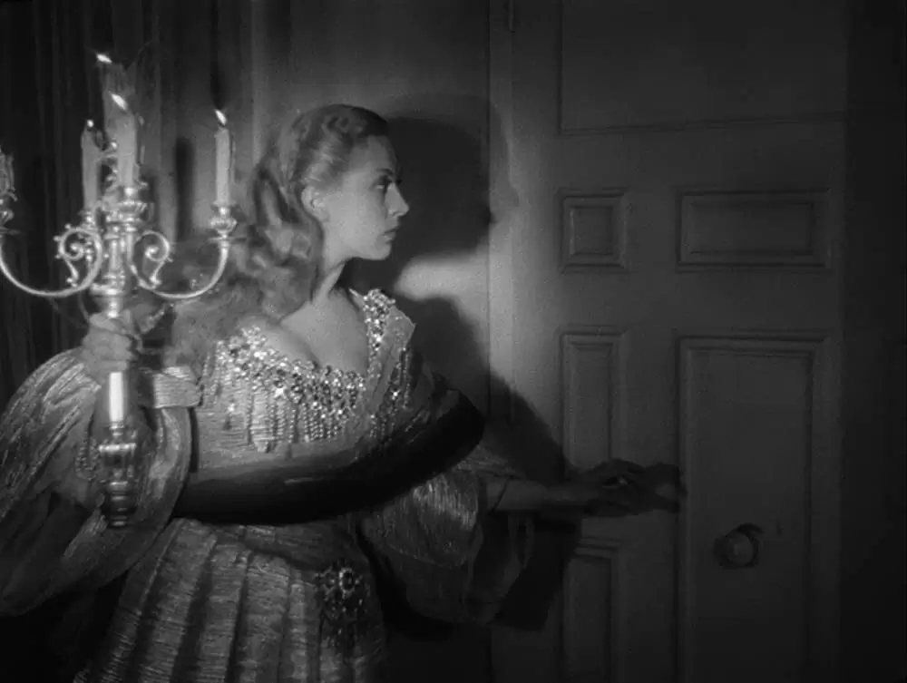 美女と野獣の画像