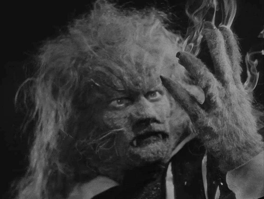 美女と野獣の画像