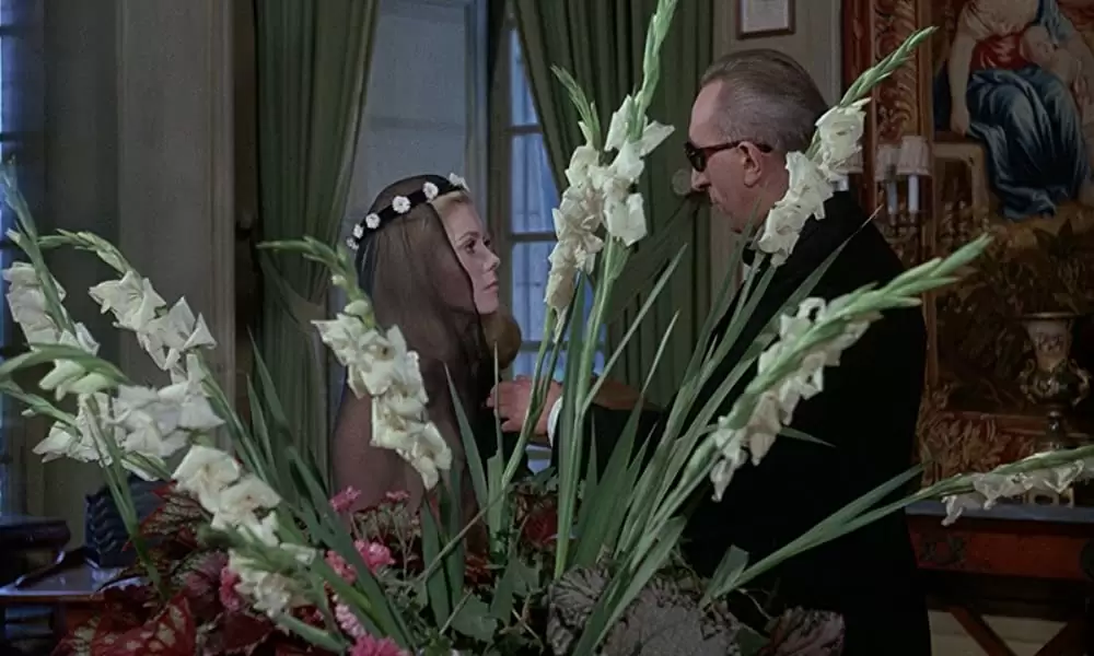 「昼顔」カトリーヌ・ドヌーブ & ベルナール・ミュッソンの画像