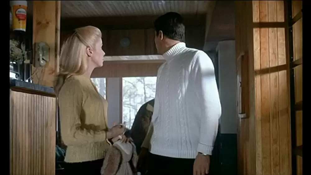 「昼顔」カトリーヌ・ドヌーブ & ジャン・ソレルの画像