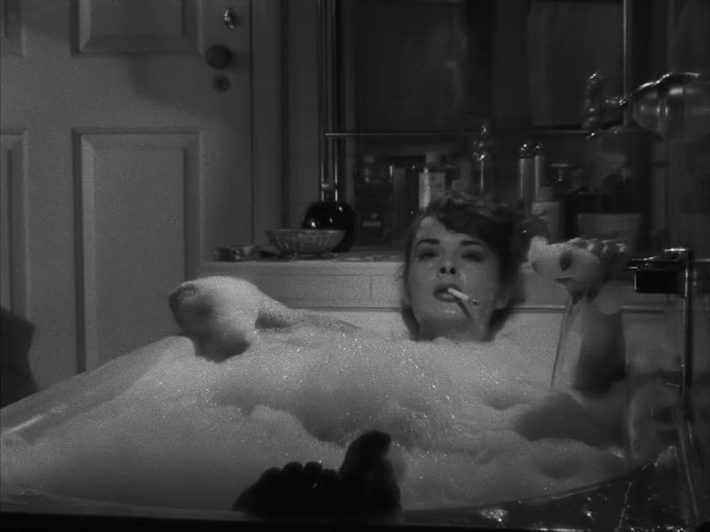 拾った女の画像