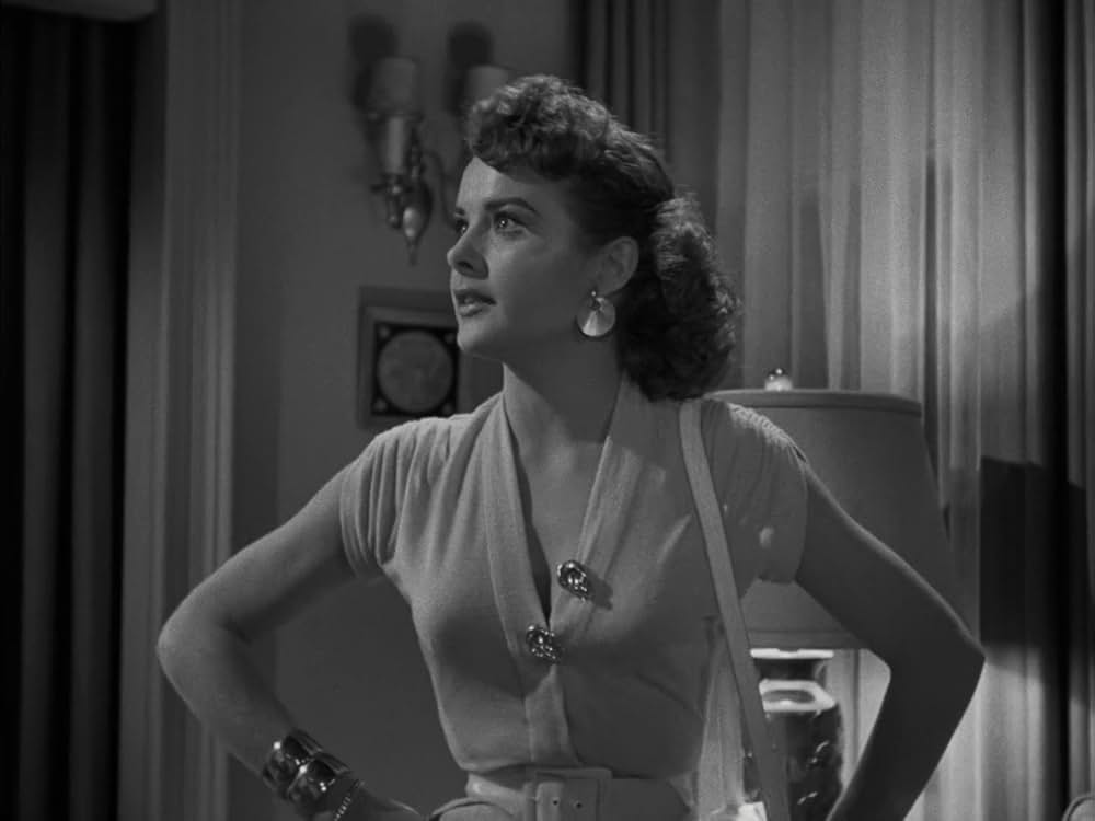 拾った女の画像