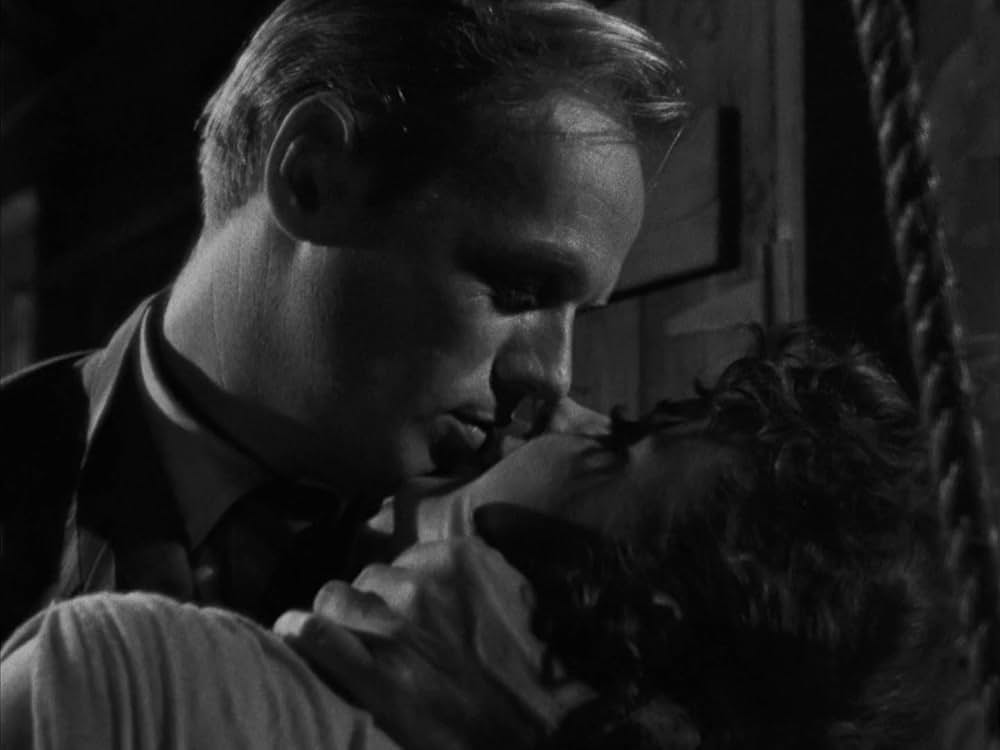 拾った女の画像