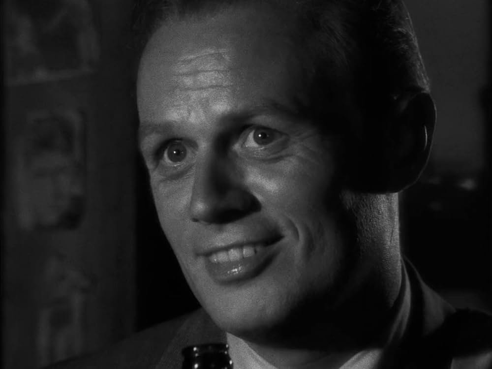 拾った女の画像