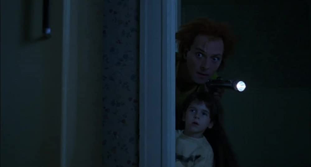 フィービー・ケイツの 私の彼は問題児（ドドンパ）の画像