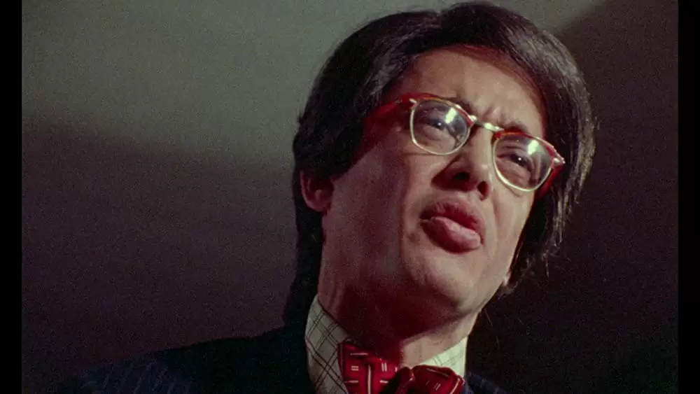 フィメール・トラブルの画像