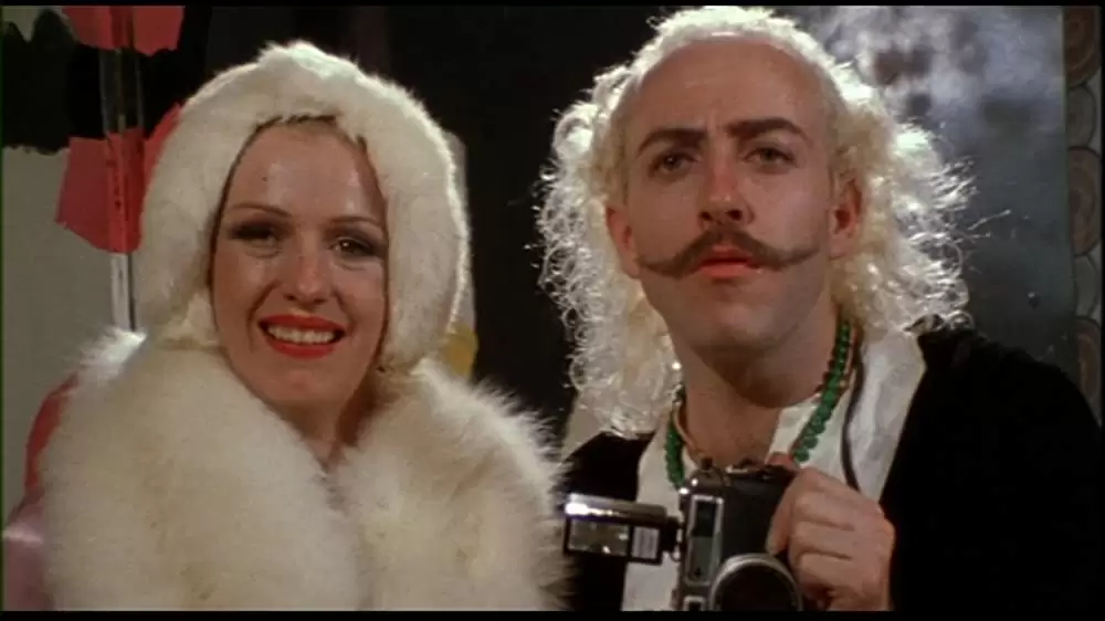 「フィメール・トラブル」デビッド・ローチャリー & メアリー・ビビアン・ピアースの画像