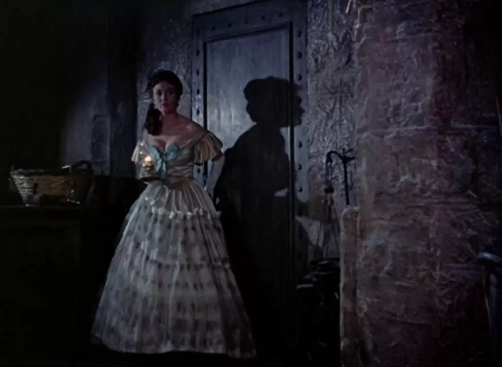 「フランケンシュタインの逆襲」ヘイゼル・コートの画像