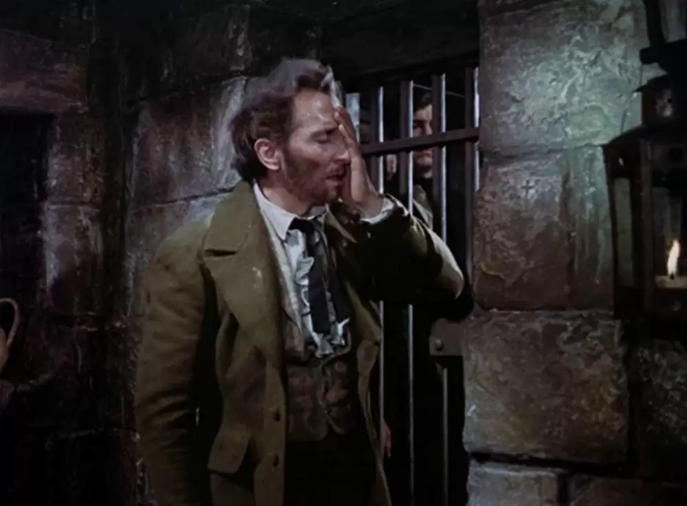 「フランケンシュタインの逆襲」ピーター・カッシング & Michael Mulcasterの画像