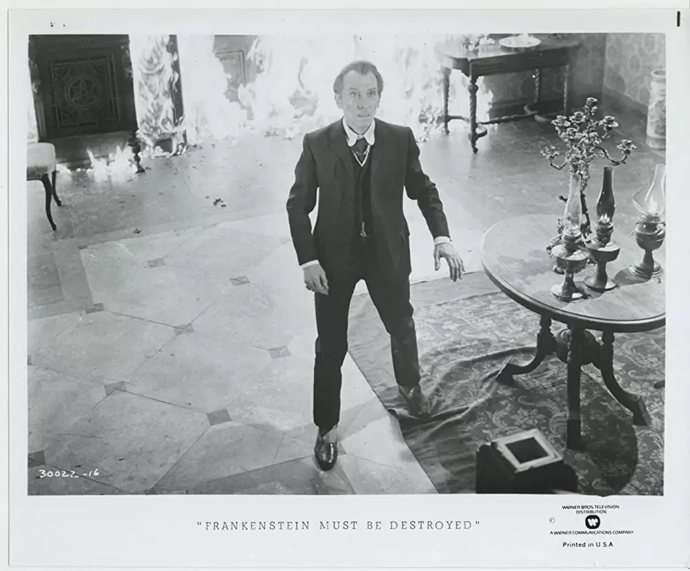 フランケンシュタイン 恐怖の生体実験の画像