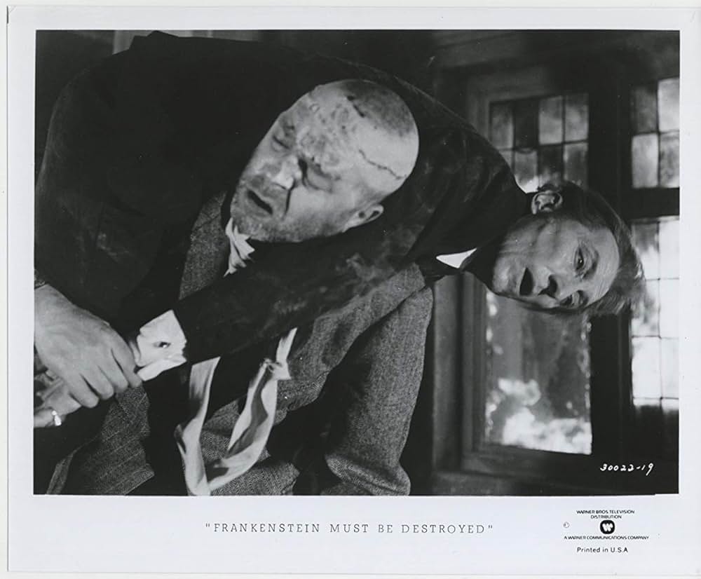 フランケンシュタイン 恐怖の生体実験の画像