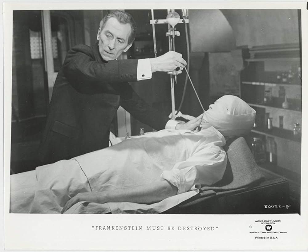 フランケンシュタイン 恐怖の生体実験の画像