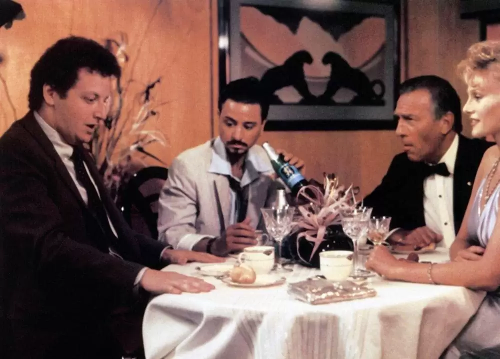 「ブロンドはお好き」クリストファー・プラマー & フィッシャー・スティーブンス & アリエル・ドンバール & ダニエル・スターンの画像